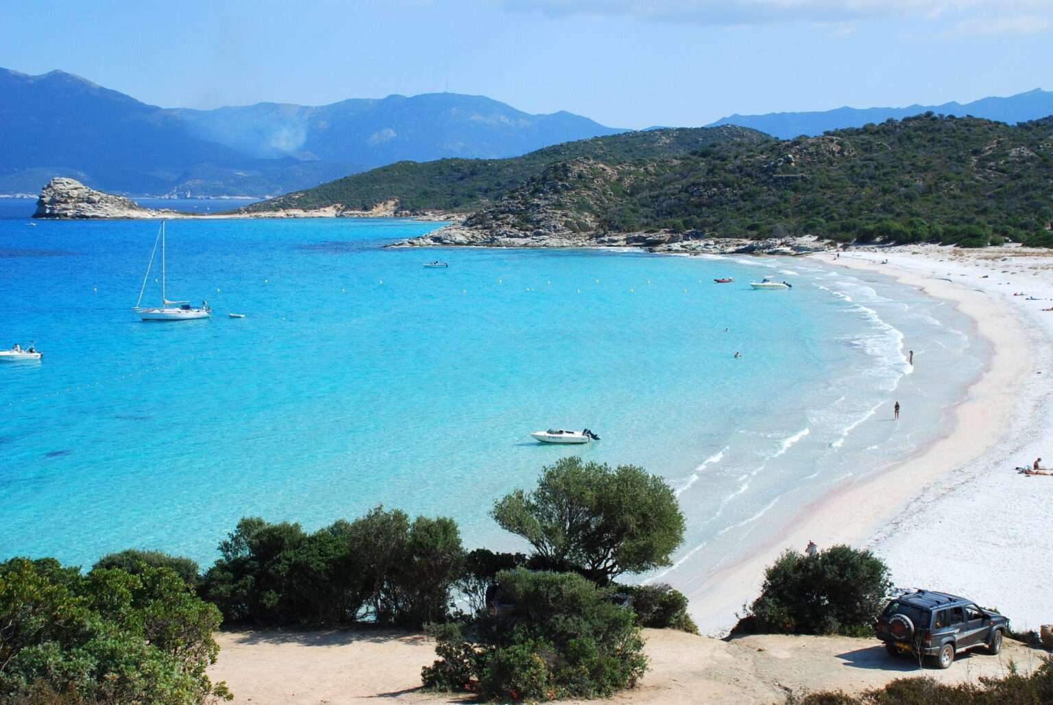 Navettes au départ de Saint-Florent vers les plages des Agriates